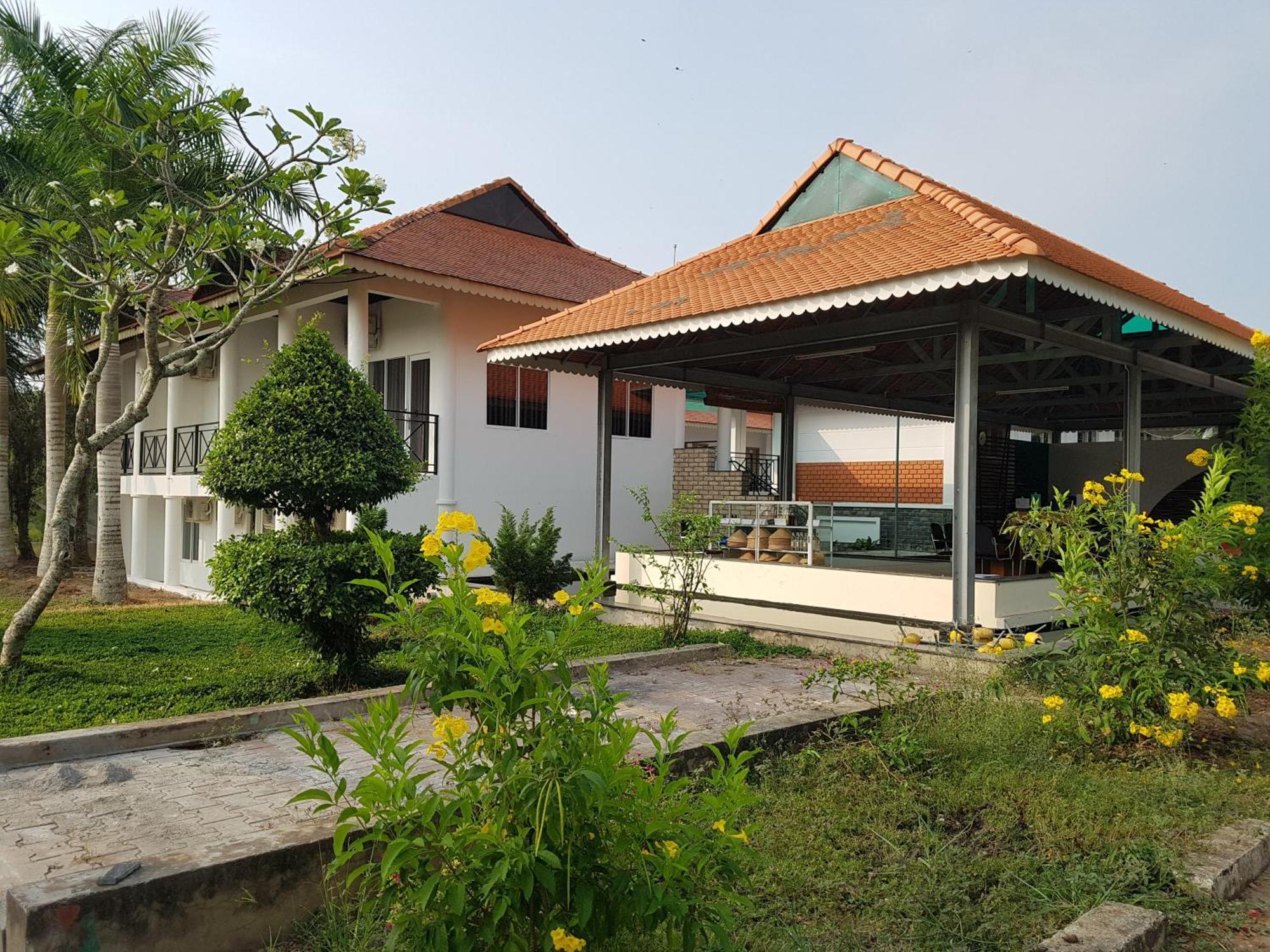 Kdl Lang Noi Tan Lap - Tan Lap Floating Village Moc Hoa Exterior foto
